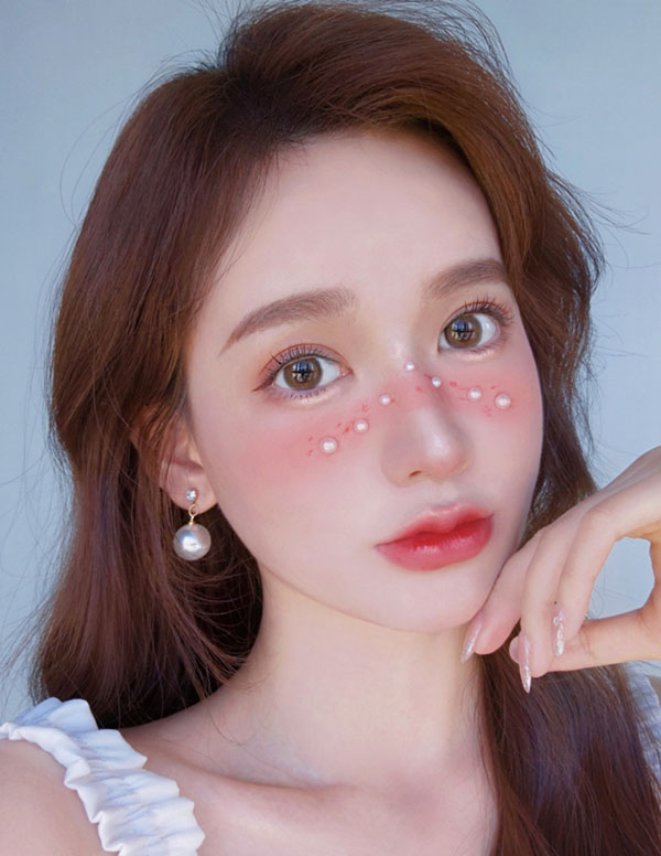 迪拜商务模特价格