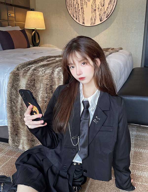 曼谷高端模特微信